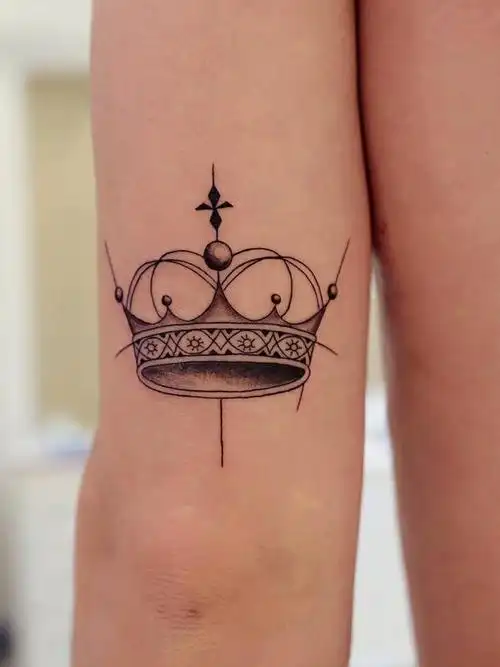 皇冠95_纹身图案手稿图片_jessie的纹身作品集