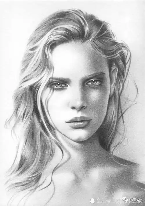 人像素描怎么才能画出女性皮肤的光滑质感?让女性面部容光焕发