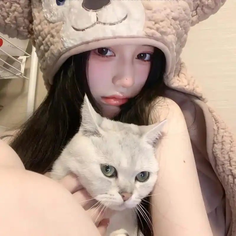 女生头像ins高级质感 #温柔姐姐 #个性女头 #女生头像 - 抖音