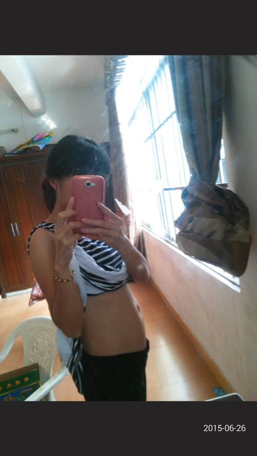 有没有和我差不多的肚肚阿?