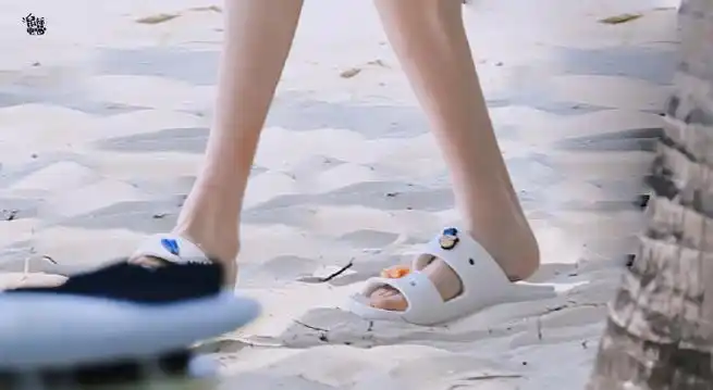 宋亚轩花衬衫短裤造型