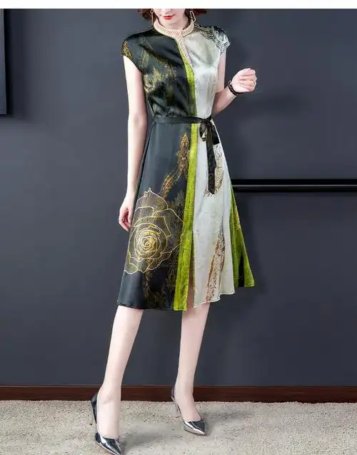 阔太太女装中老年女装高端遮腹真丝桑蚕丝妈妈40岁高贵春秋冬装连衣裙