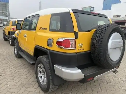 2023款丰田fj酷路泽沙漠王子60万起出售