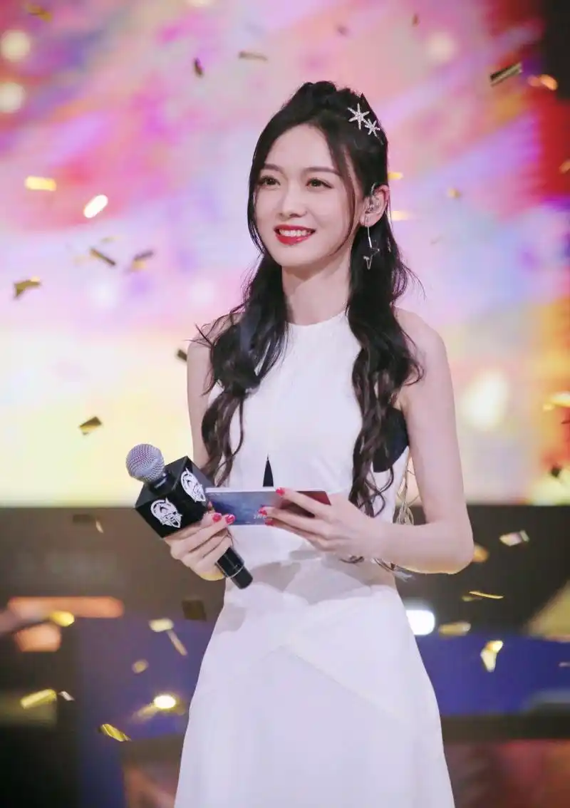 王者荣耀kpl解说 灵儿美图集锦