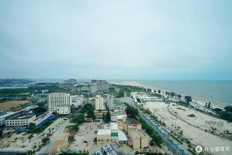 虽然新开了喜来登但仍是北海度假优选北海银滩皇冠假日酒店单卧全海景