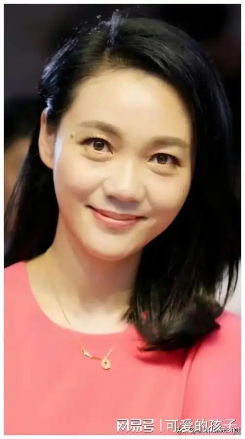 安徽卫视主持人周群与郭德纲的关系被曝光!