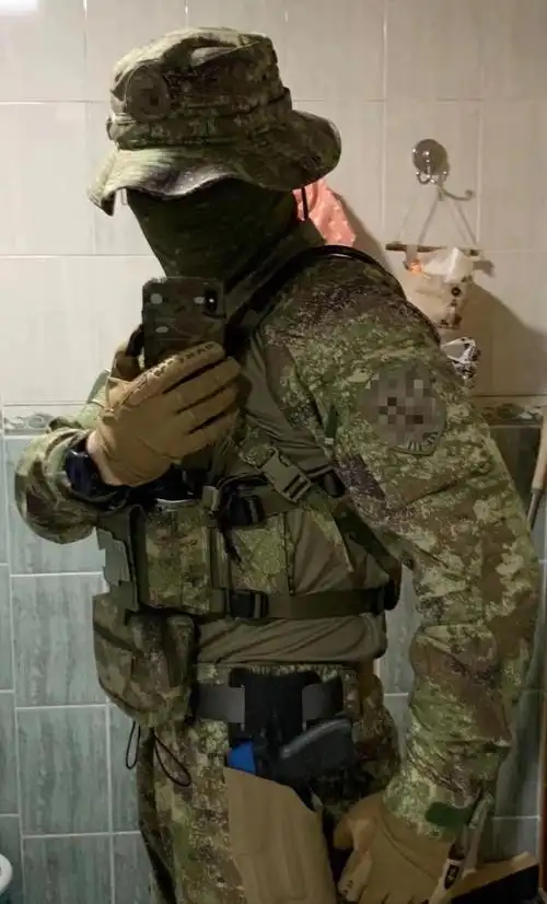 新款星空长袖迷彩色蛙服套装男女户外加厚耐磨索絮工作服劳保服战术