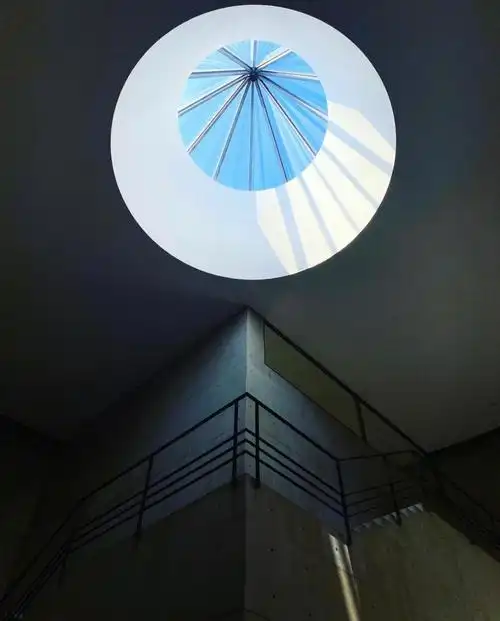 直岛当代美术馆安藤忠雄