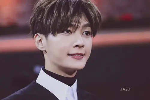 可可爱爱炎亚纶 - 堆糖,美图壁纸兴趣社区