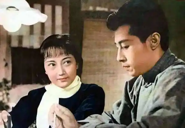 男看王心刚,女看王晓棠:荧幕情侣王心刚王晓棠经典剧照引回忆_事业