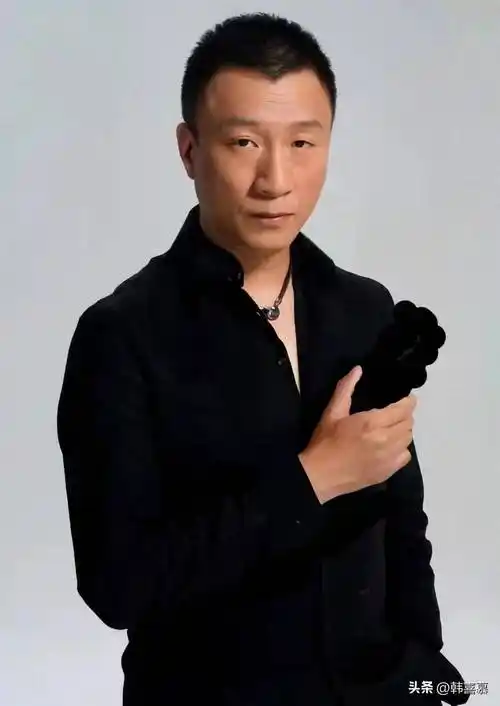 近日,有网友曝光了孙红雷近况,他现身宁夏灵武,不少当地网友都遇到了