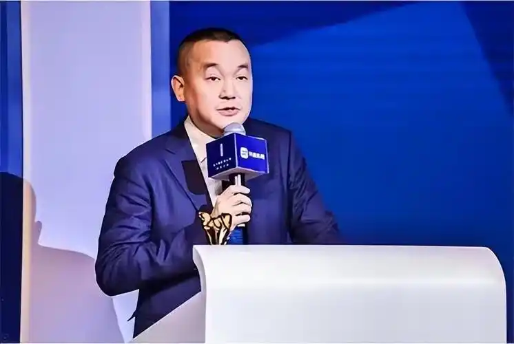 刘淼带偏泸州老窖消费者爱不起酒商卖不动价格涨不动