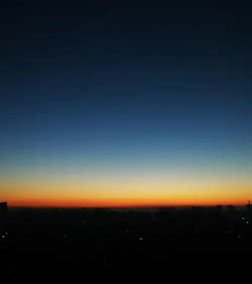 六点半的天空 - 轻摄影 - 一加手机社区官方论坛