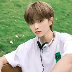 短发假发女帅气中性