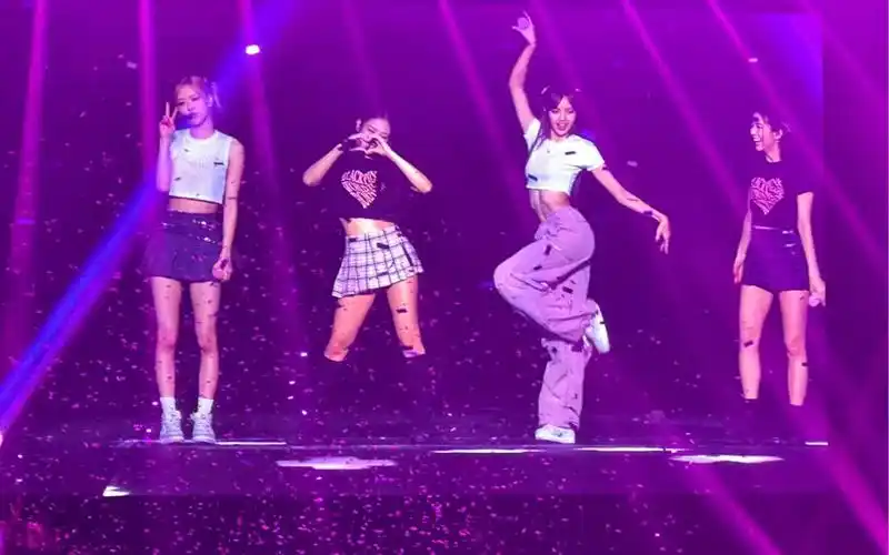 as if its your last (blackpink 演唱会浓缩版)