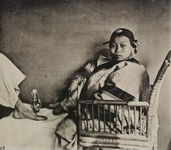 清末时期的中国女子真实影像集