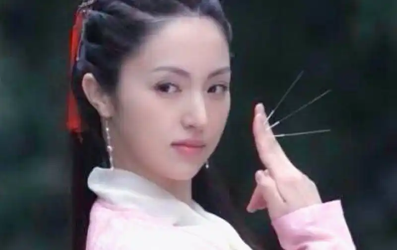 八大豪侠唯一幸存者:董璇饰演的扁素问,医毒双绝的人设超级绝!