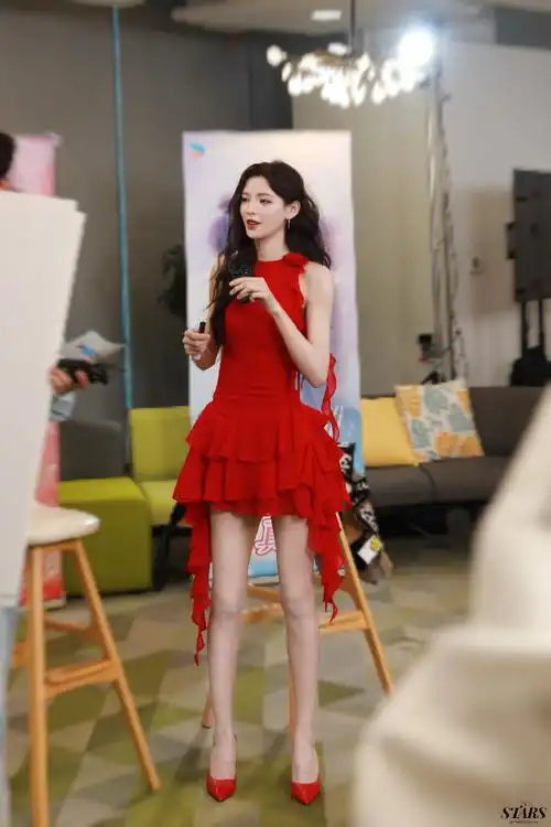 张予曦瑶身一变##猜猜我是谁