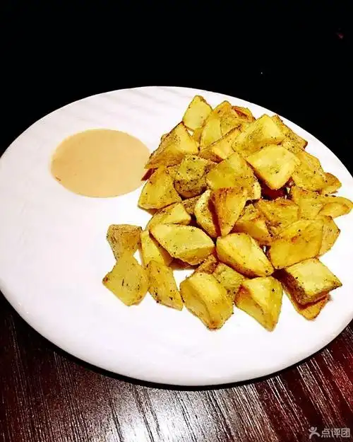 [一二一大街] 哈土豆 hot potato