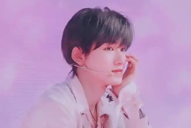 宋亚轩马卡龙色西装#宋亚轩马卡龙粉色系穿搭合集96粉色和可爱小宋