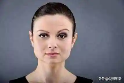 拯救大方脸!难道穿搭,配饰这么重要吗?还不如发型高级又有范