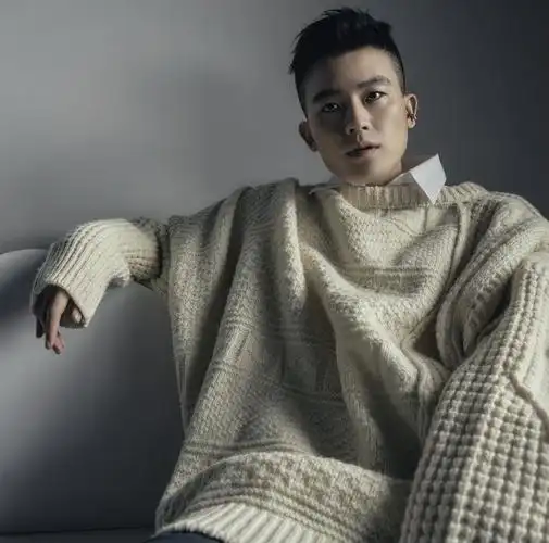 快男出道,一直深耕电影领域的欧豪,为何开始涉及综艺了?_腾讯新闻