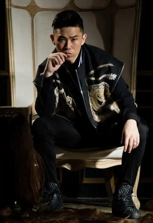 华人rapper欧阳靖rap来自黑人文化但我清楚我的文化是什么