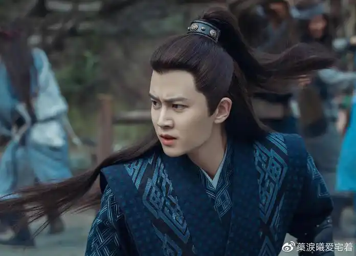 任嘉伦被陷害?曝《驭鲛记》女主自带编剧魔改,气走导演甩锅男主