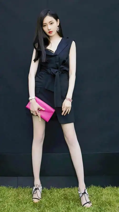 24k高清美人图:张天爱写真集「顶级颜值 完美身材 绝世美腿」