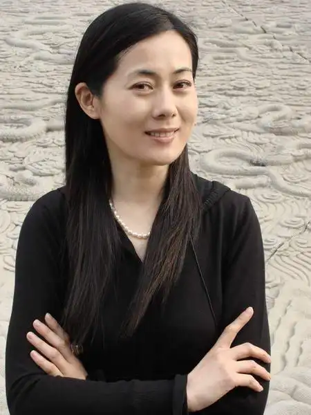 资料图片国家话剧院女演员张岩