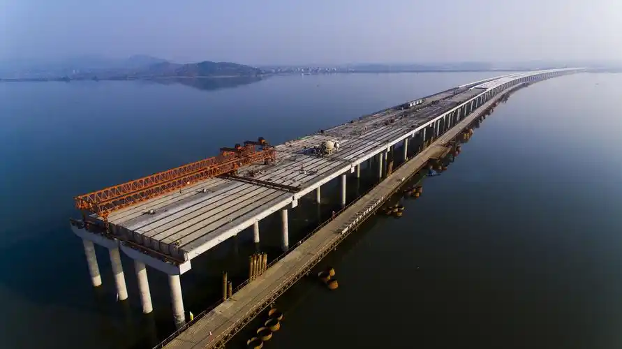大冶湖钢栈桥项目