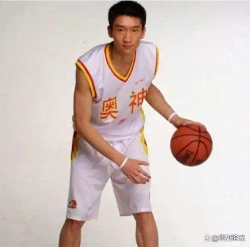 与名模离婚净身出户后38岁的前男篮国手孙悦他变了