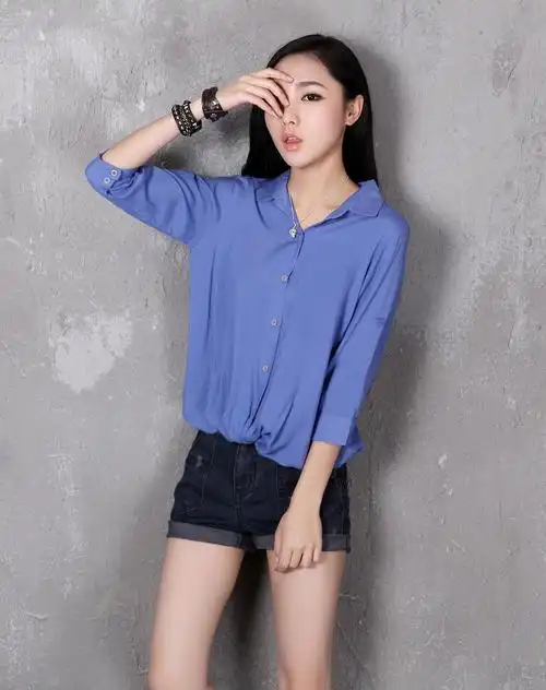 宝蓝宽松七分袖衬衫