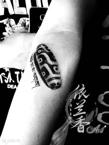 九眼天珠_纹身图案手稿图片_依兰香—安一的纹身作品集