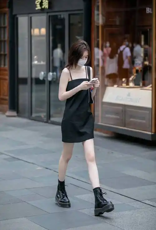 原创穿搭没灵感看成都女生的街拍穿搭好看到每套都想要