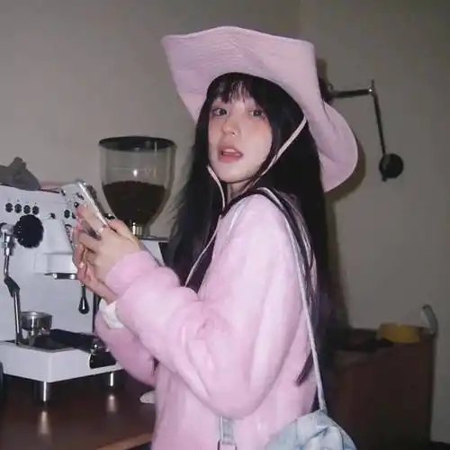 女生头像 | 好看别致的小众女头