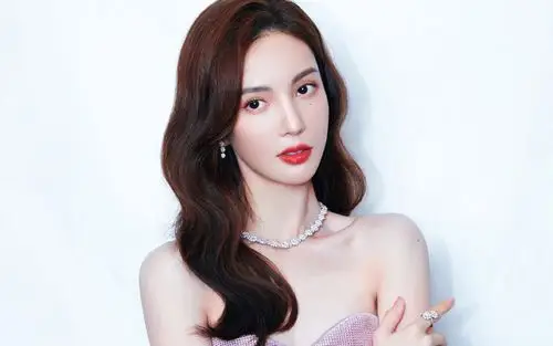 金晨粉钻流光裙性感写真桌面壁纸