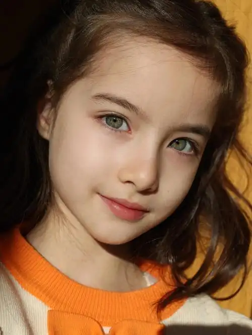 混血宝宝  #骗你生女儿  #我的日常  #蓝眼睛