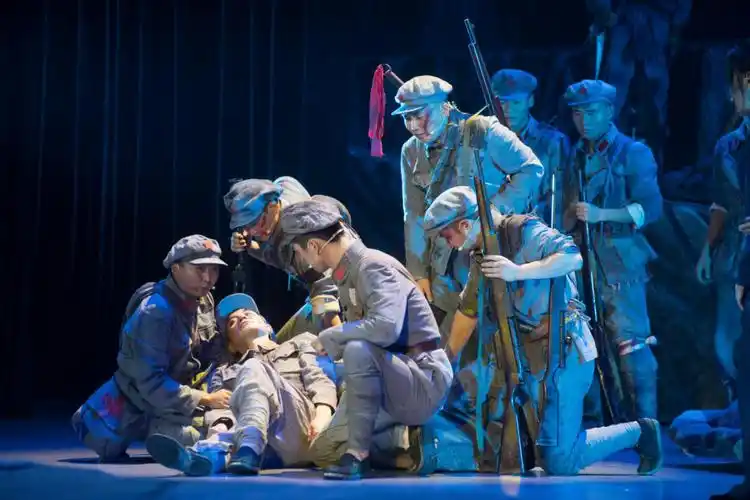 舞台剧困牛山红军壮举系列报道演员心声关于这部剧他们这样说