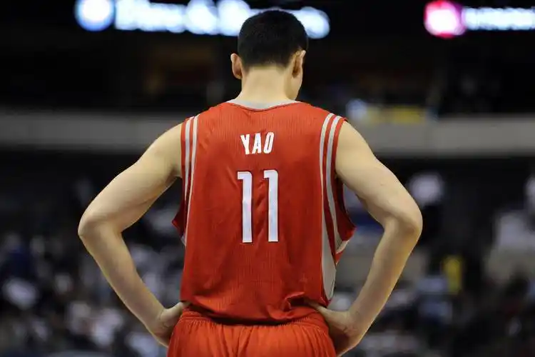 原创 臂展也分等级?sss级球员只是饮水机管理员 姚明臂展晃过了所有人