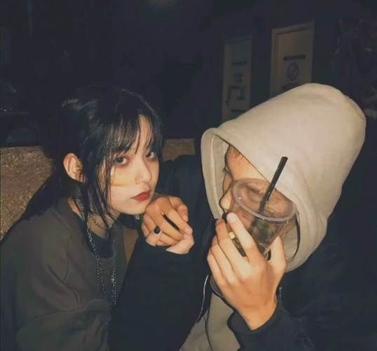 ins小众而特别的情头