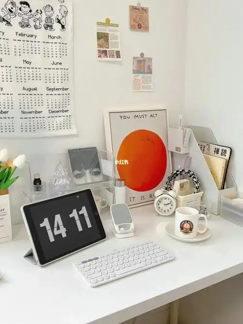 书桌日常白色系ins风书桌布置清单08