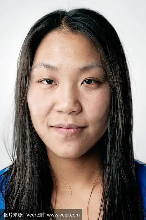 真实正常人肖像