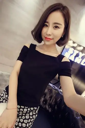 t恤女夏季韩版显瘦性感吊带短袖体恤衫学生露肩纯色短款半袖上衣