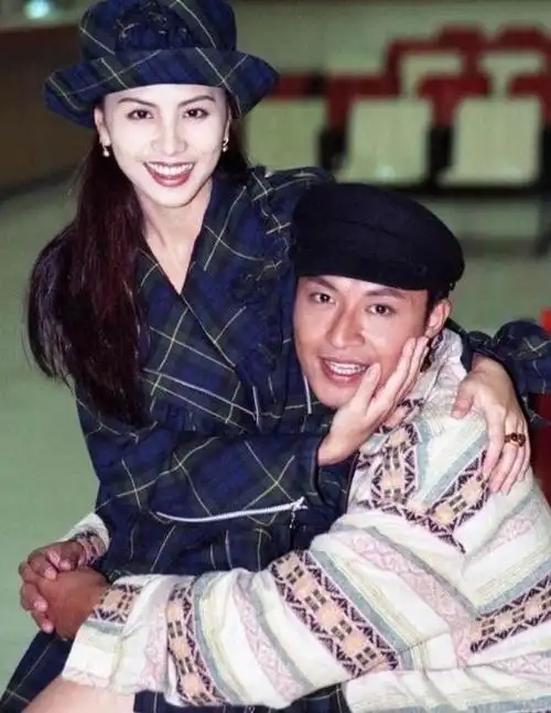 回顾马景涛:两段婚姻仨孩子到底什么原因,两任妻子都离他而去?