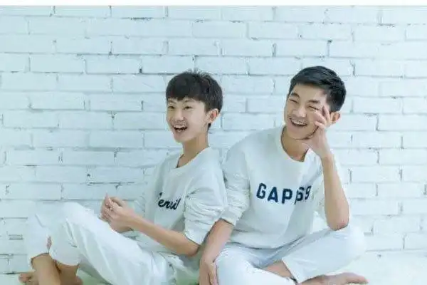 马嘉诚和马嘉祺是什么关系个人资料分别是什么呢