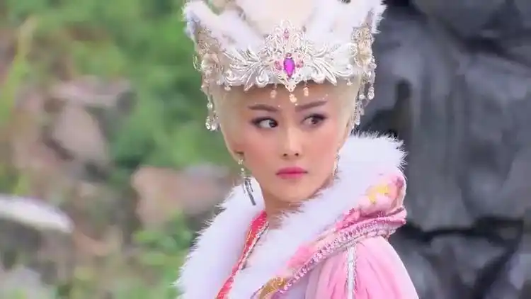 封神英雄榜:姜子牙被救走,胡仙儿要去追,怎料申公豹竟阻止了她