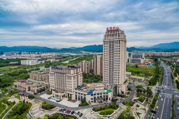 安吉吉兮远洲轩廷酒店