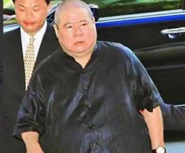 "竹联帮"帮主叱咤台湾,儿子15岁坐牢75年,花光家产也无法保释