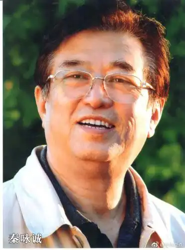 此后,张藜根据自己去张家界出差看到的祖国美景填了词.